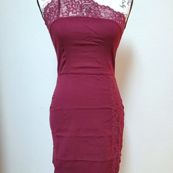 NWT FREE PEOPLE Premonitions Bodycon One-Shoulder Mini Lace Burgundy Dress S - Picture 13 of 15